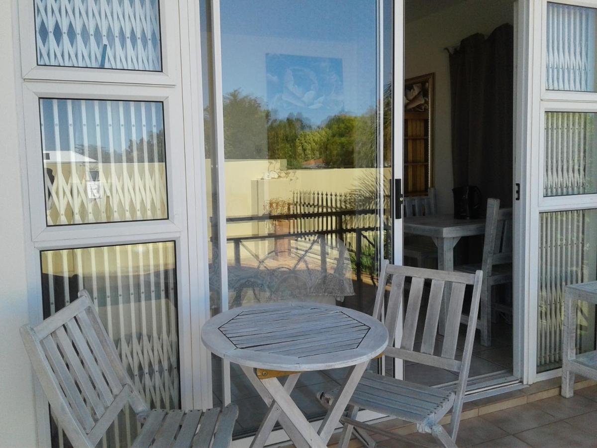 Come Home In Oudtshoorn Self-Catering Units Esterno foto